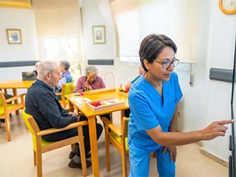 itrust care photo person learning support